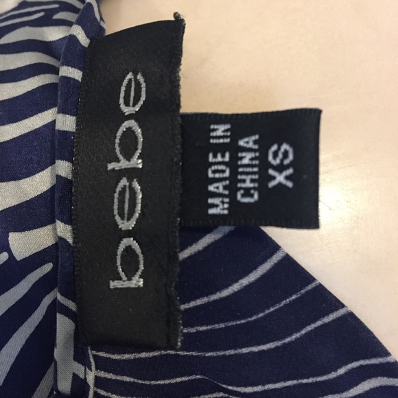 BEBE Silk Vintage Inspired Dress 😍💕 - Picture 6 of 8